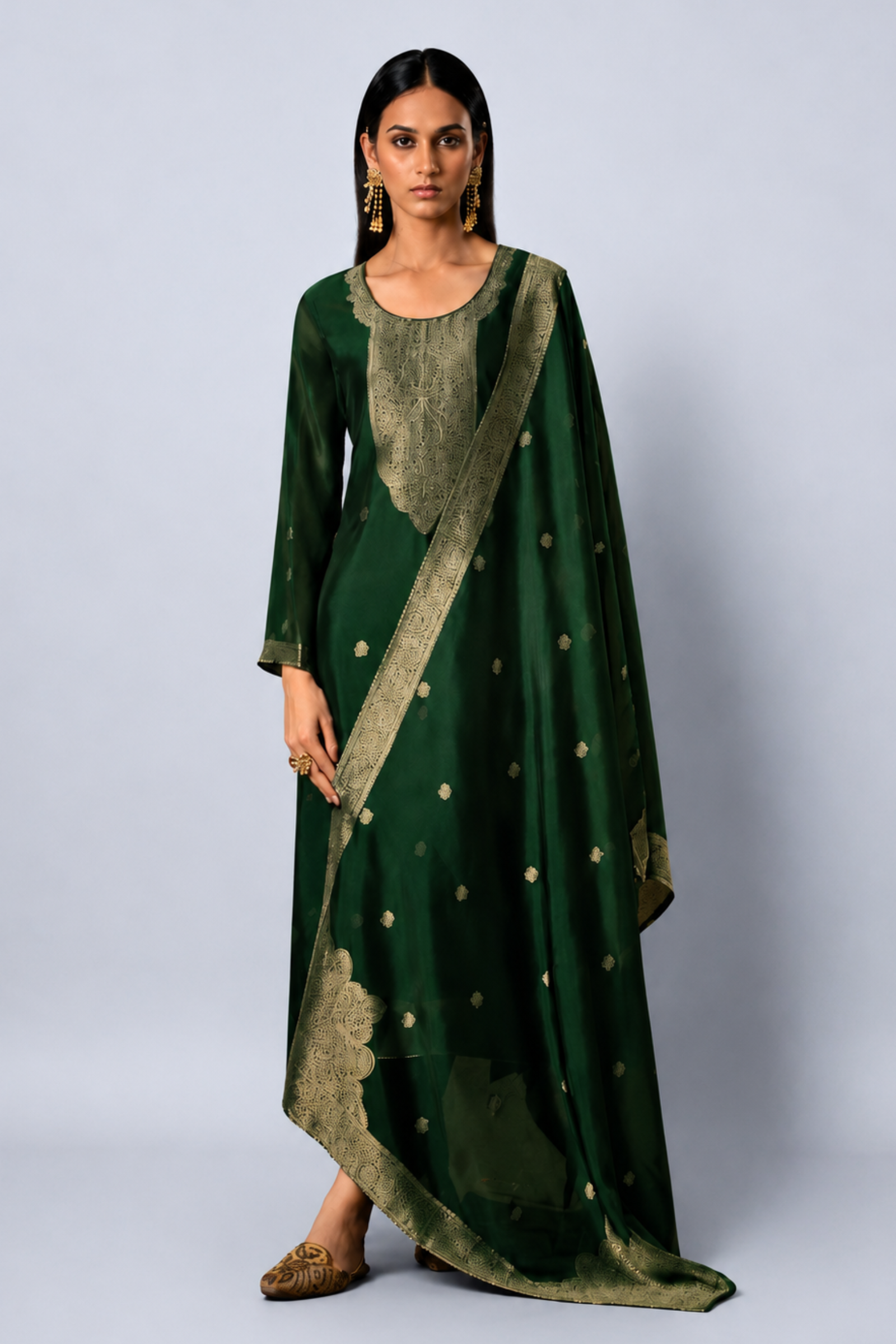 Bottle Green Premium Viscose Woven Silk Jacquard Suit Set with Hand Work Design