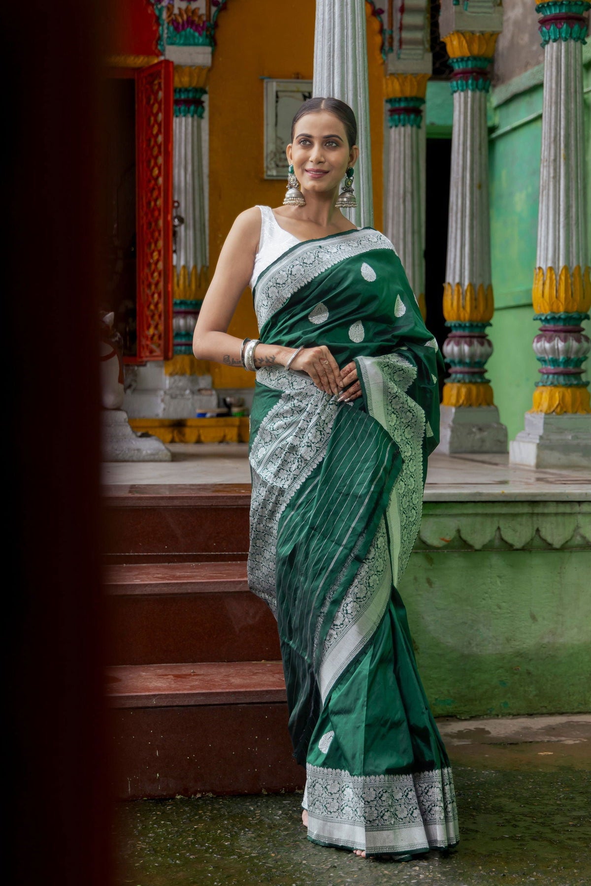 Handloom Dark Green Pure Katan Silk Banarasi Saree