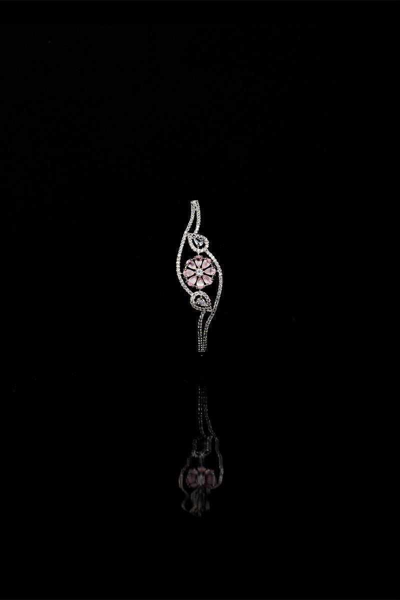 Sparkling AD Pink Stones Elegant Link Lock Bracelets - Mayrake.in