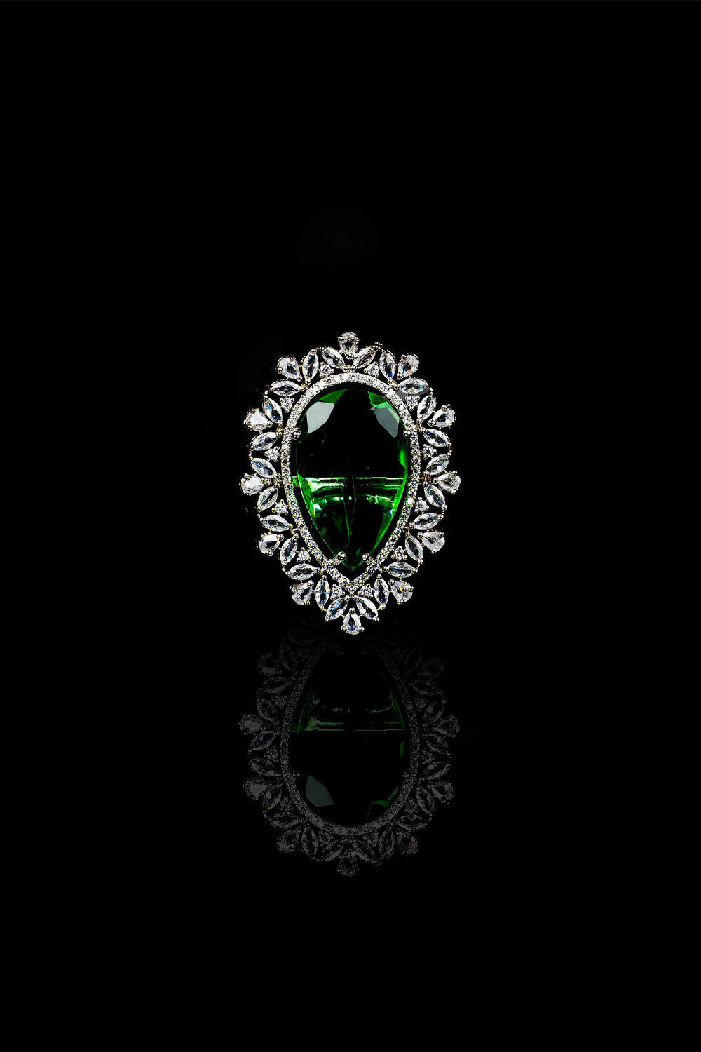 Stunning Star Cut American Diamond Ring Jewellery - Mayrake.in
