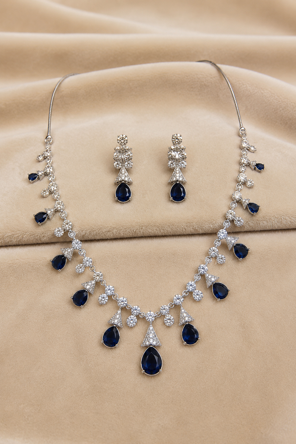 Midnight Blue Teardrop Stone Necklace Set with Floral Diamond-Studded Detailing