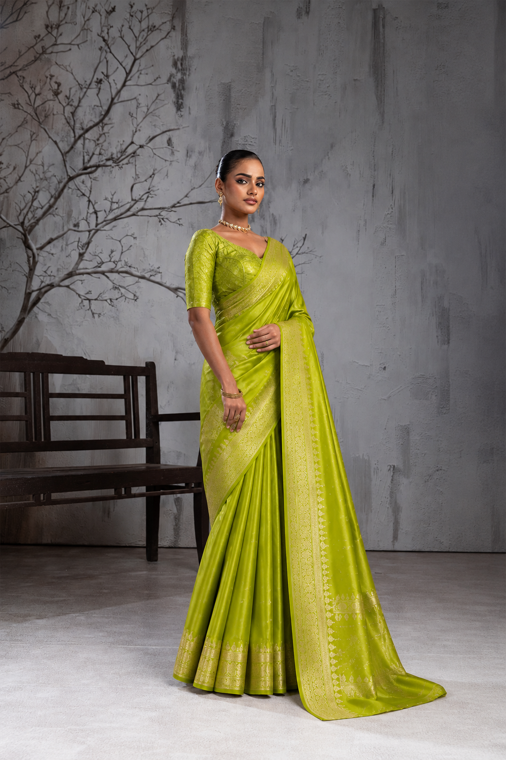 Mehandi Green Sattin Mungha Silk Saree with banarasi border