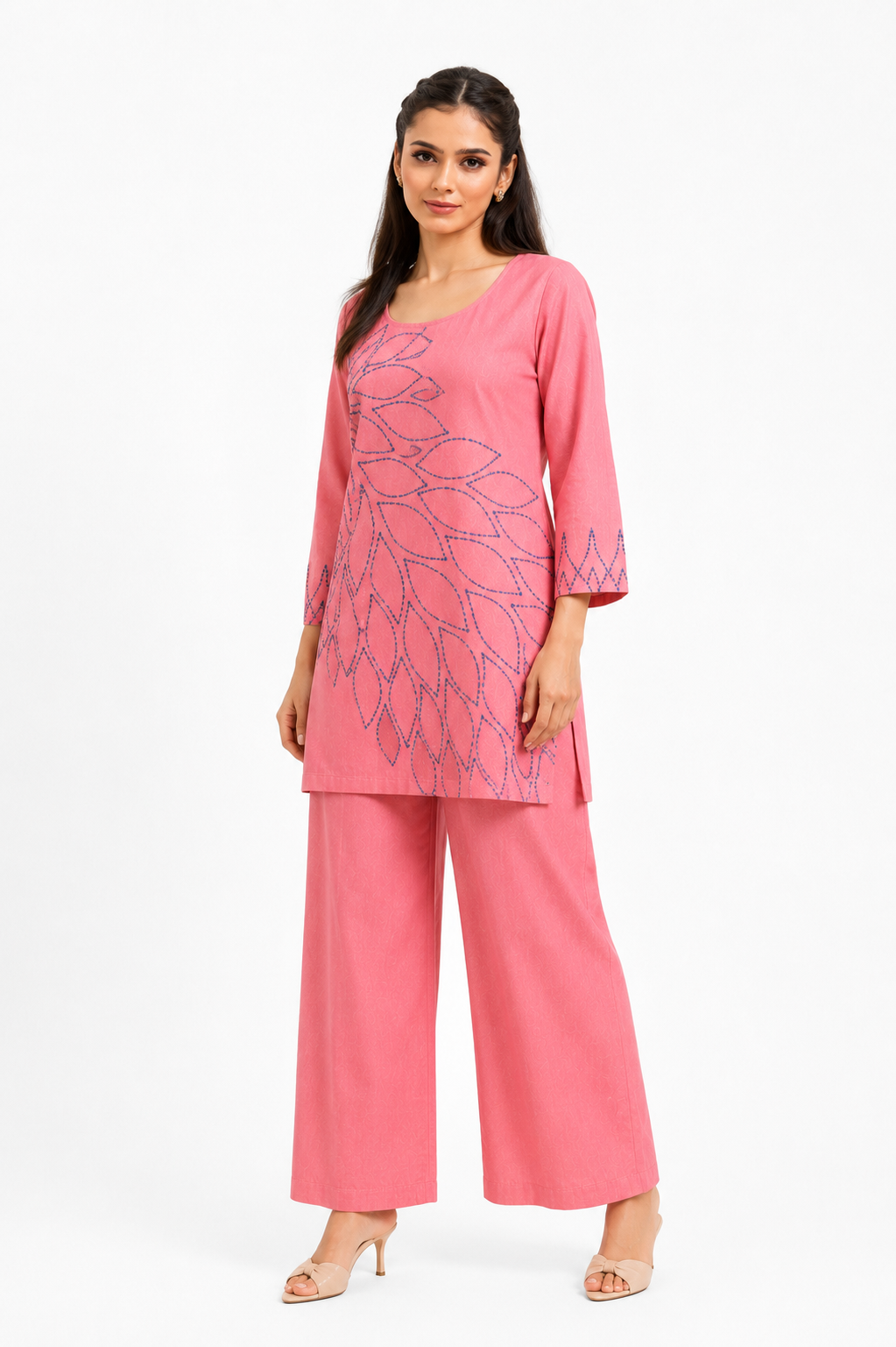 Coral Pink Mal Cotton Co-Ord Set with Leaf Katha Work
