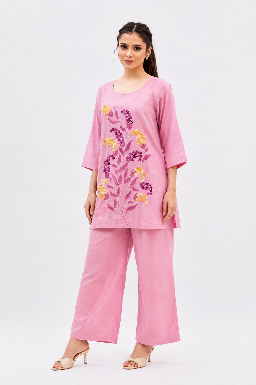 Dusty Pink Mal-Cotton Co-Ord Set with Floral Katha Work