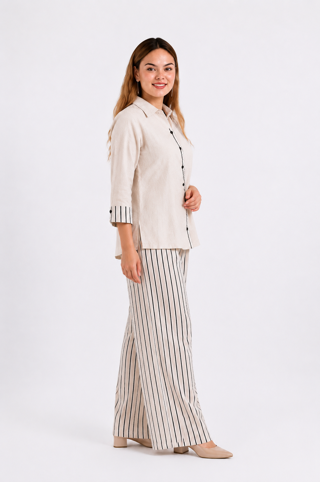 Off White Linen Cotton Co-Ord Set with Abstract Face Embroidery