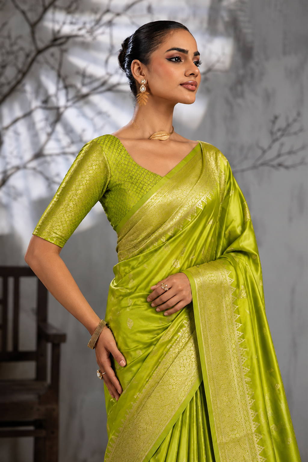 Mehandi Green Sattin Mungha Silk Saree with banarasi border