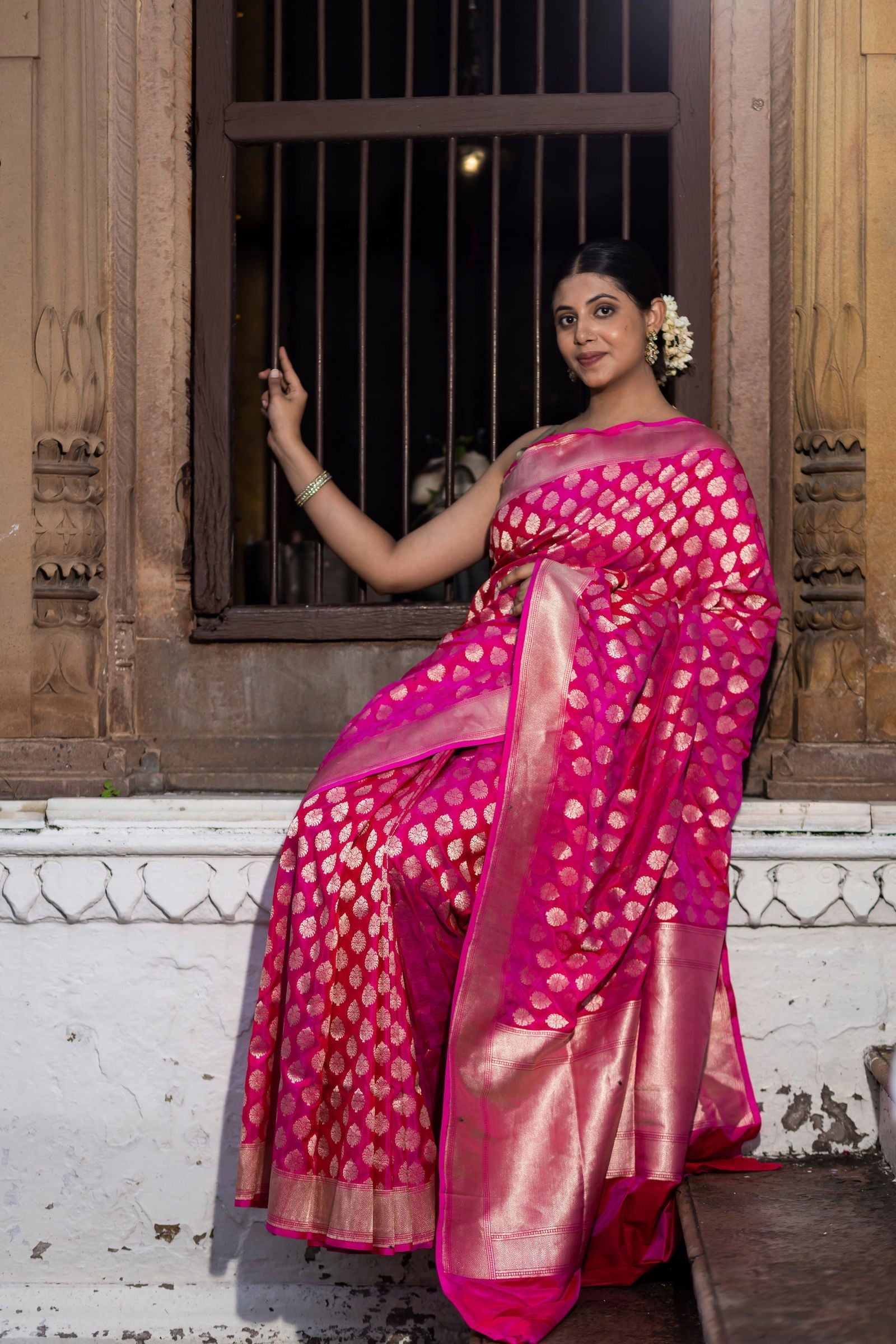 Handloom Hot Pink Pure Katan Silk  Banarasi Saree - Mayrake.in