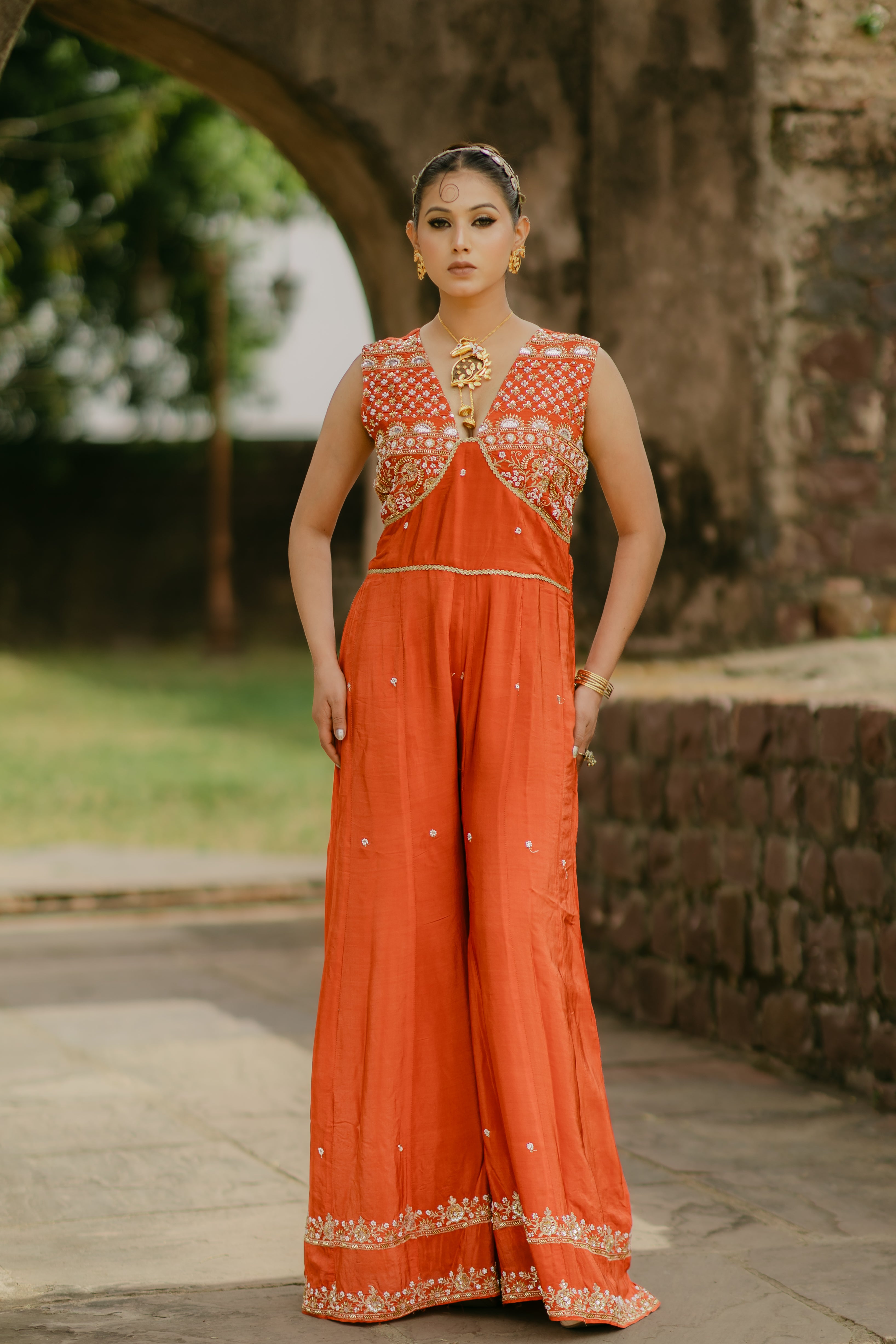 orange haldi dress Orange coordinated outfits for Haldi ceremony