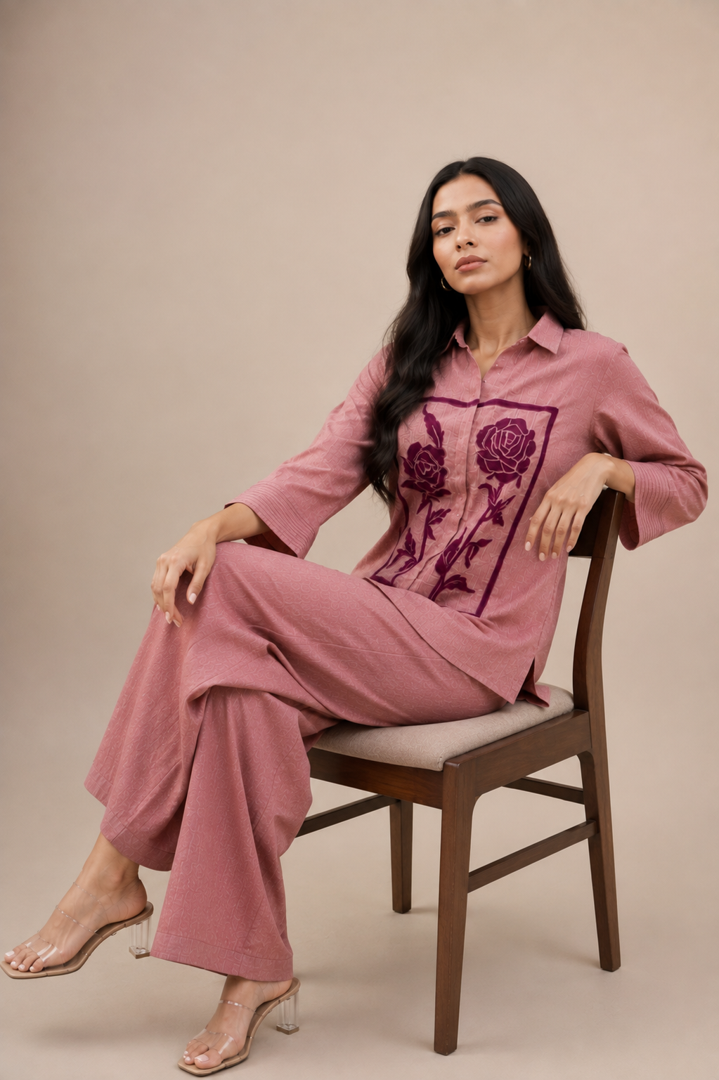 Onion Pink Jute Cotton Co-Ord Set with Floral Patch Work