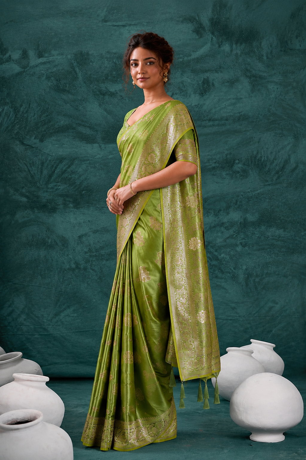 Mehendi Green Banarasi Satin Silk Rich Pallu Saree with Silver Zari Weaving Detailing